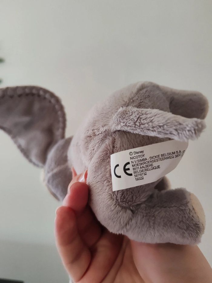 Peluche Dumbo grise Disney - photo numéro 4