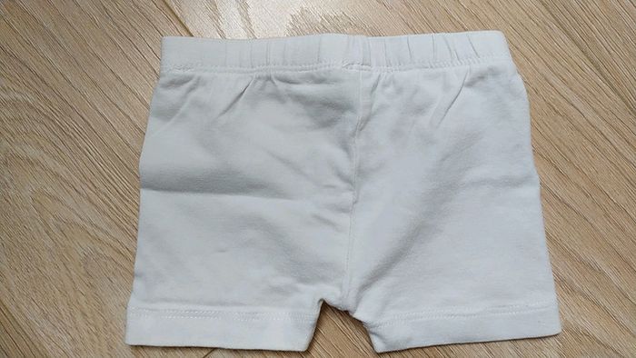 Ensemble blanc fleur été 3 mois - photo numéro 4