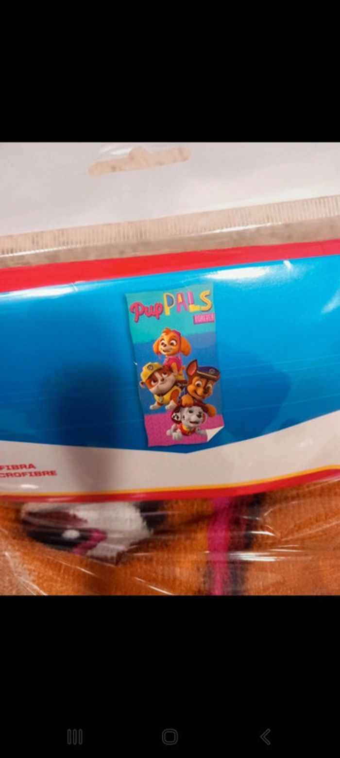 Drap de plage paw patrol 70 x 140 cms - photo numéro 2