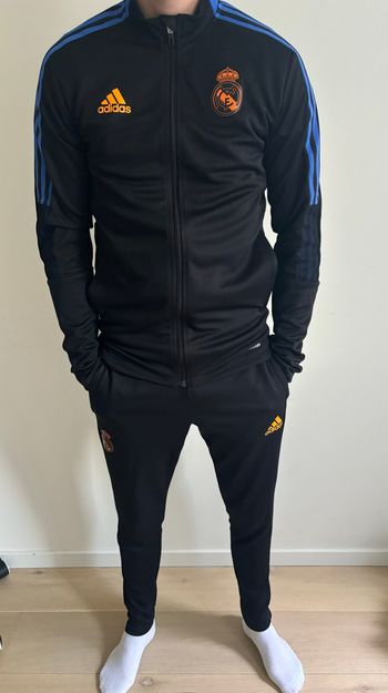 Survêtement Real Madrid 2021 - Officiel Adidas - Taille M