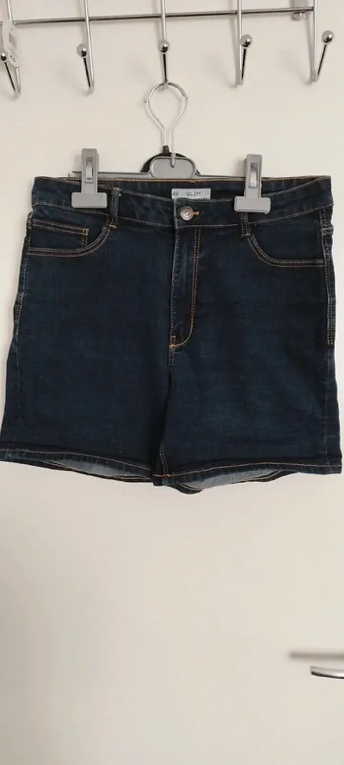 🌸💮 short en jean Bleu 💮🌸