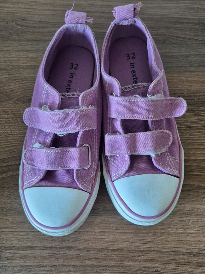 Tennis en toile à scratch mauve violet pointure 32 - photo numéro 2