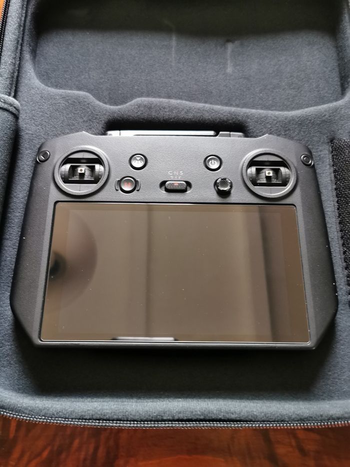 DJI mavic 3 classic C1 , avec radiocommande RC PRO - photo numéro 4