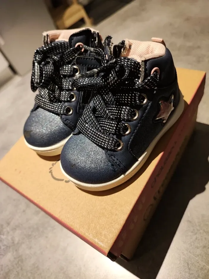 Chaussure - photo numéro 2