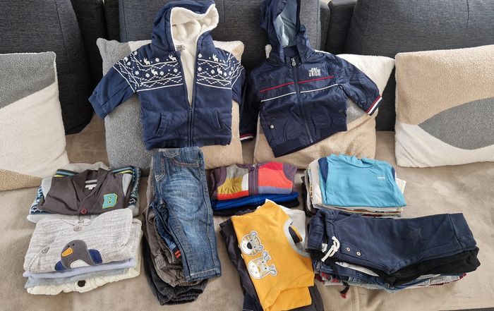 Lot de vêtements garçon
