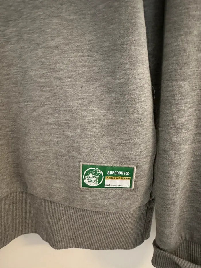 Sweat-shirt Superdry taille S - photo numéro 3