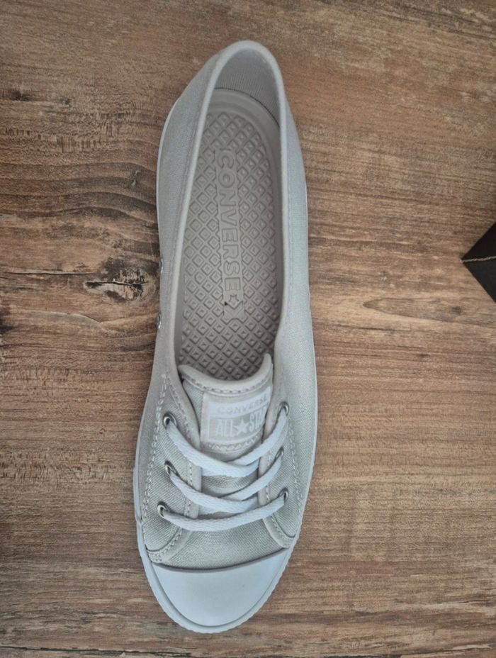 Converse - photo numéro 6