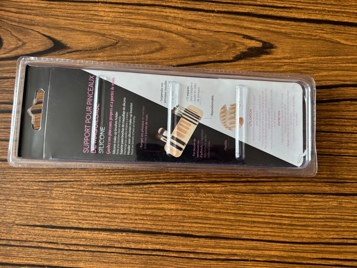 Trousse de 12 pinceaux à maquillage Glow et Support pour pinceaux - photo numéro 8