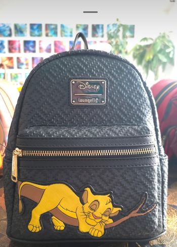 Loungefly roi lion simba