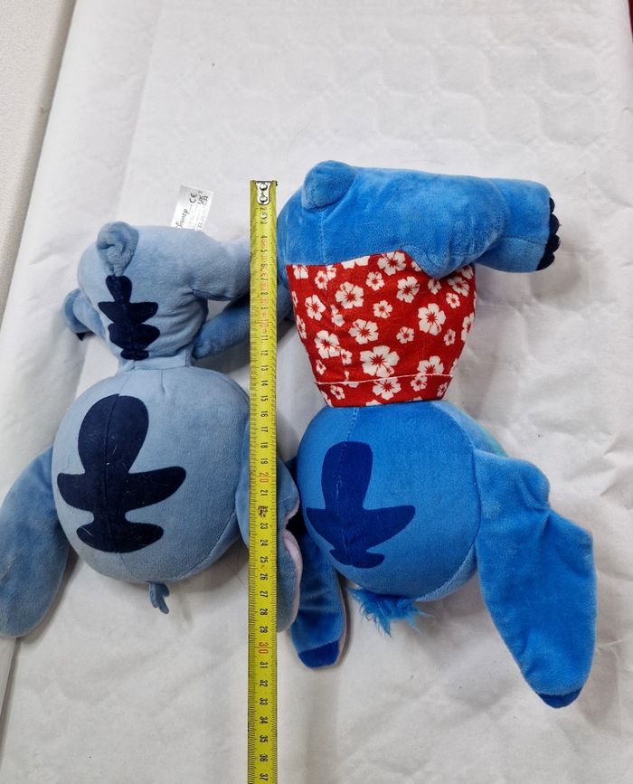 Lot de 2 peluche officiel Disney , Stitch , Hawaï , musicale - photo numéro 5