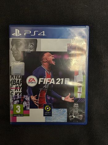 Fifa 21 – ps4 – jeu en très bon état