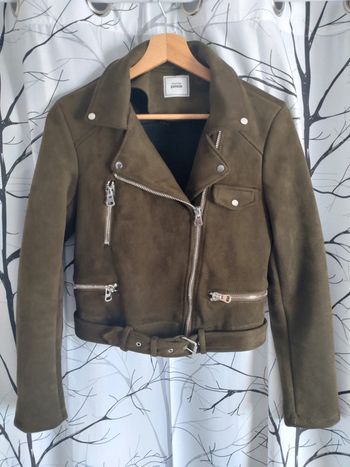 Superbe veste perfecto femme kaki effet suédine taille S