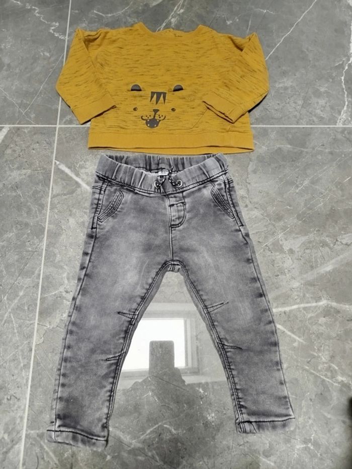 Ensemble bebe garçon sweat et jean souple 2 ans