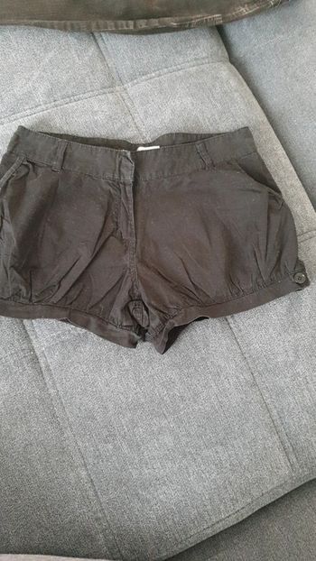 Short en toile noir marque Jennyfer taille 34