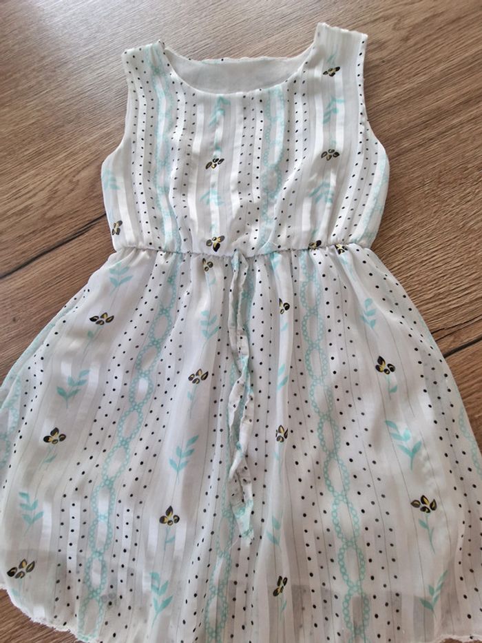 Robe 4 ans