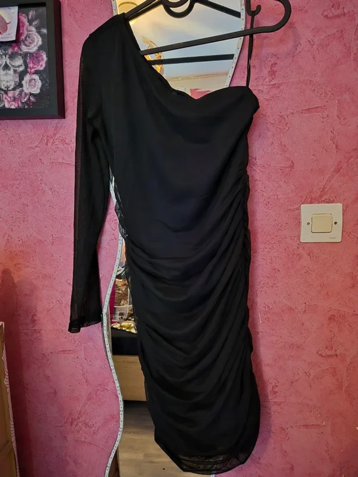 Robe noir