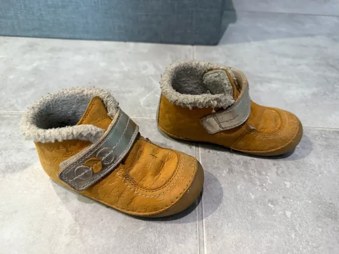 Kickers fourrees taille 25 - photo numéro 3