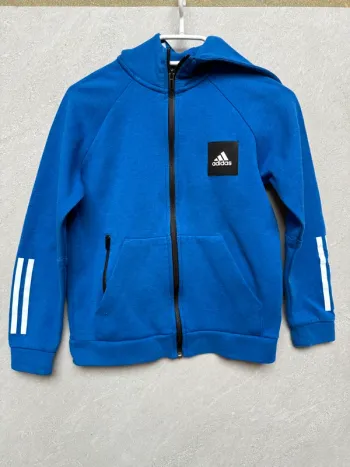Gilet bleu adidas taille 11-12 ans