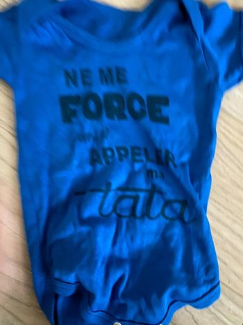 Bodys MC 12 mois neuf