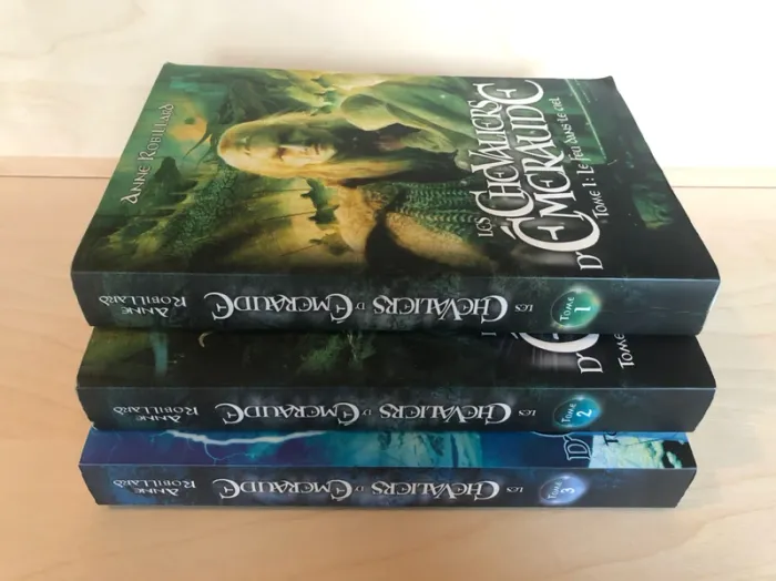 Les chevaliers d’émeraude - Tome 1 - photo numéro 3