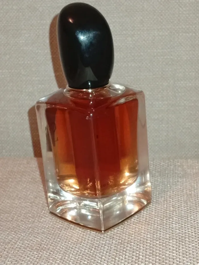 Parfum Giorgio Armani neuf Sì - photo numéro 6