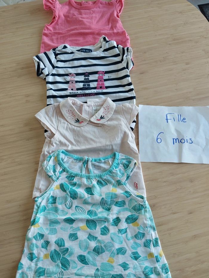 lot de 4 maillots manches courtes 6 mois différentes marques