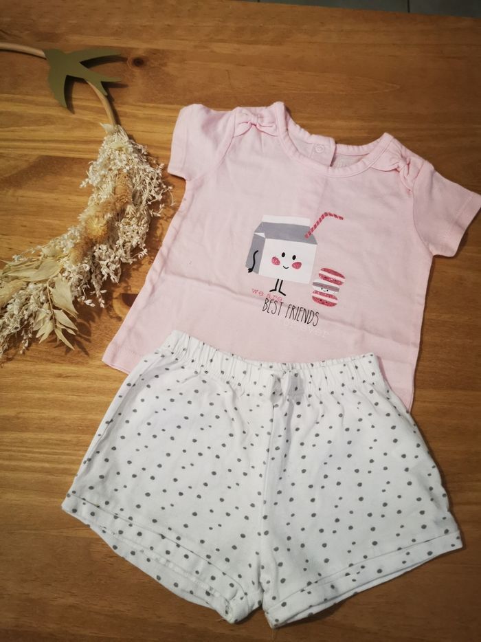 Lot de 2 ensembles 6 mois