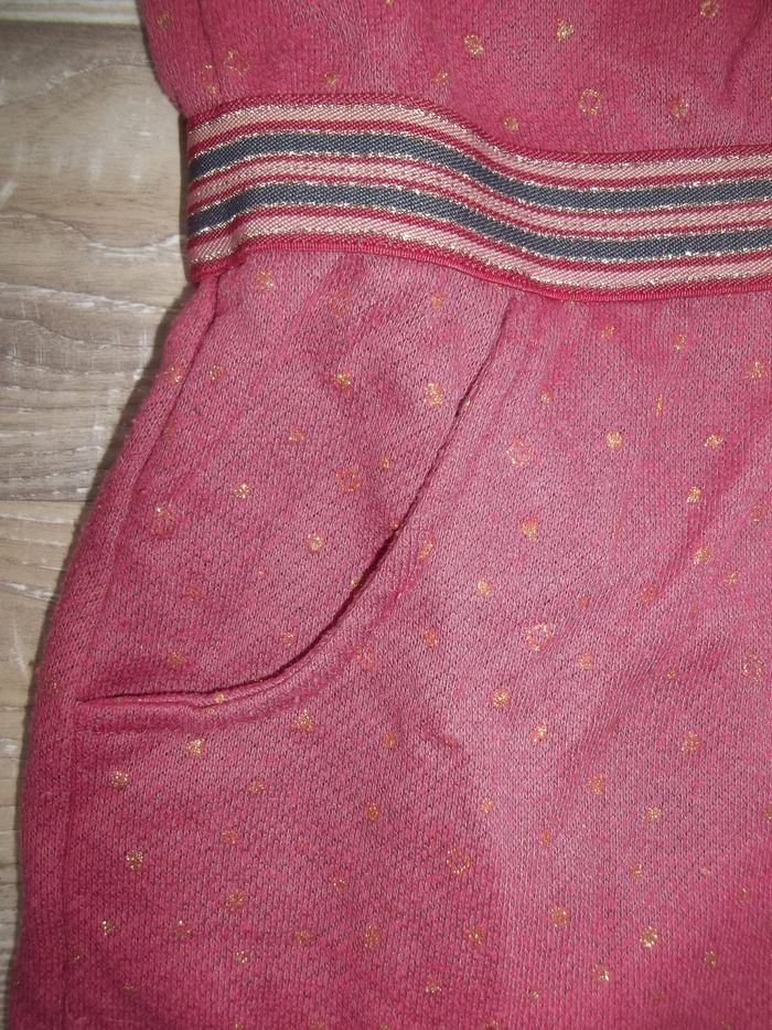 Robe sweat brique et dorée Kiabi 12 ans - photo numéro 3