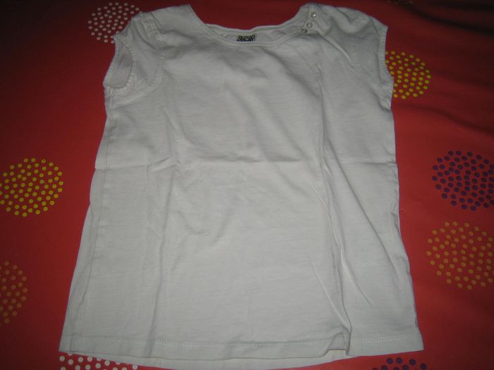 lot de 5 tee shirts okaidi et tape à l'oeil 8 ans été fille - photo numéro 4
