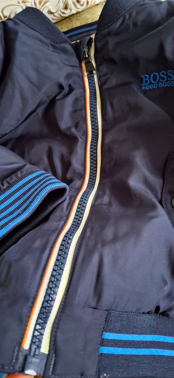 Veste Hugo boss bombers 18 mois - photo numéro 3