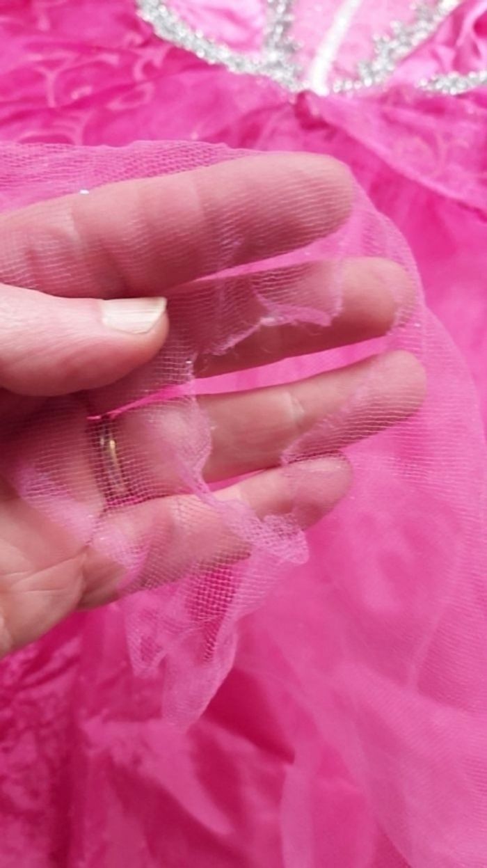 Robe princesse 4/5 ans - photo numéro 4