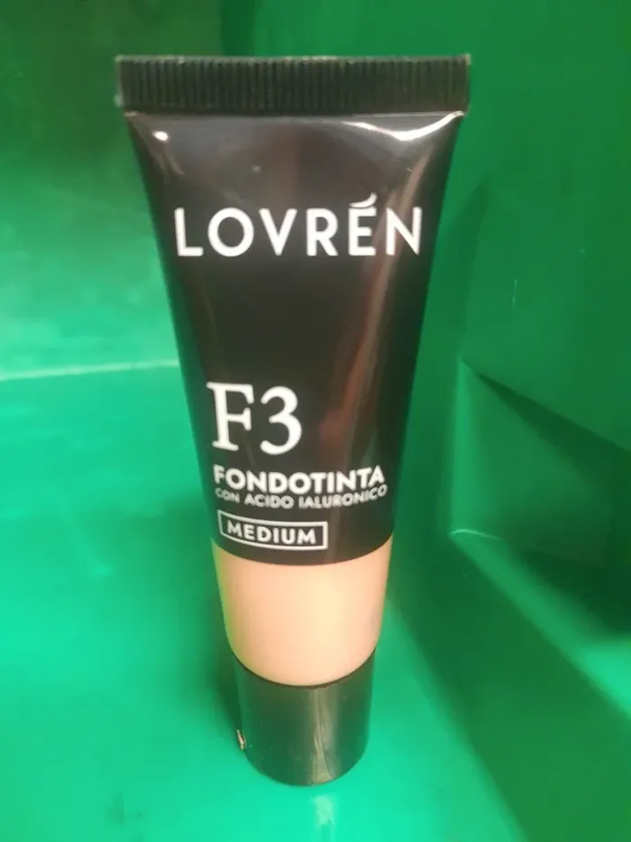 Fond de teint acide hyaluronique