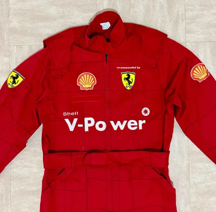 Combinaison Ferrari - photo numéro 3