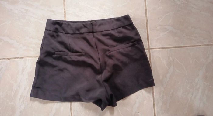 Short Mango taille 38 - photo numéro 3