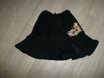 Jupe courte fluide noire et dessin 42 TBE