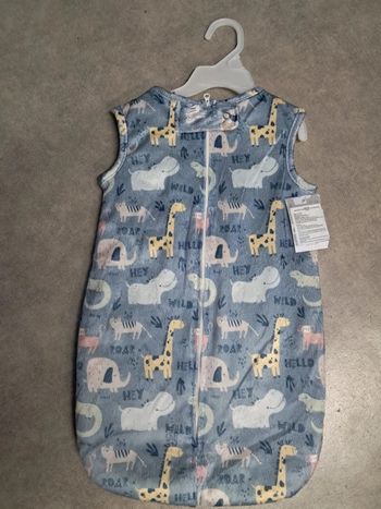 gigoteuse turbulette garcon 3/6 mois  neuve
