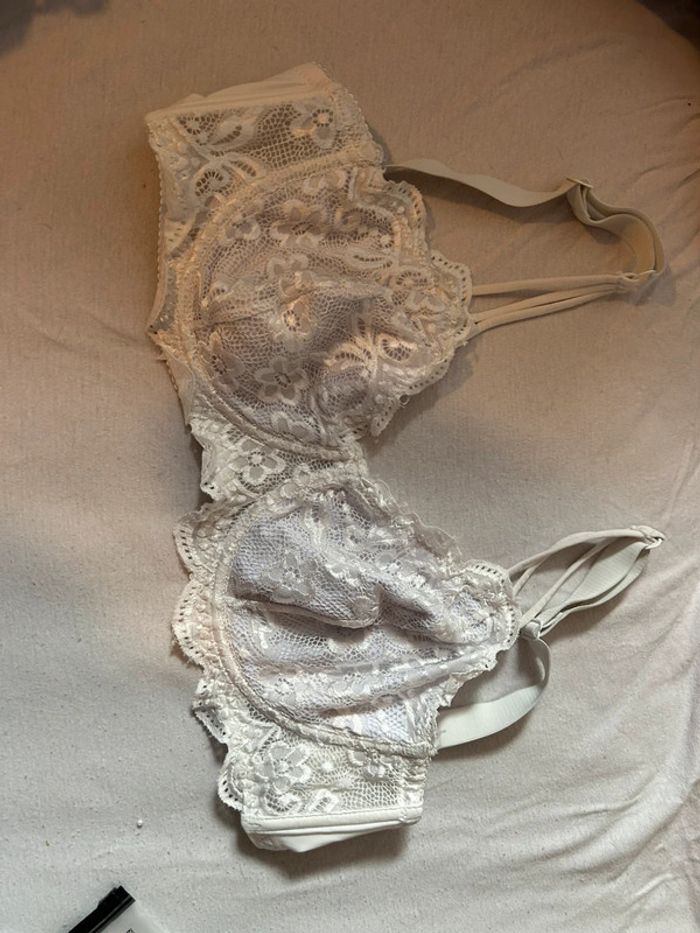 Lot sous vêtements 95-100c - photo numéro 2