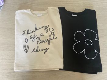 Lot de deux tee-shirts fille 9 ans