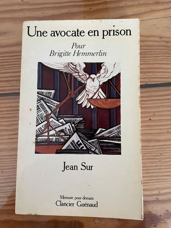 Livre une avocate en prison