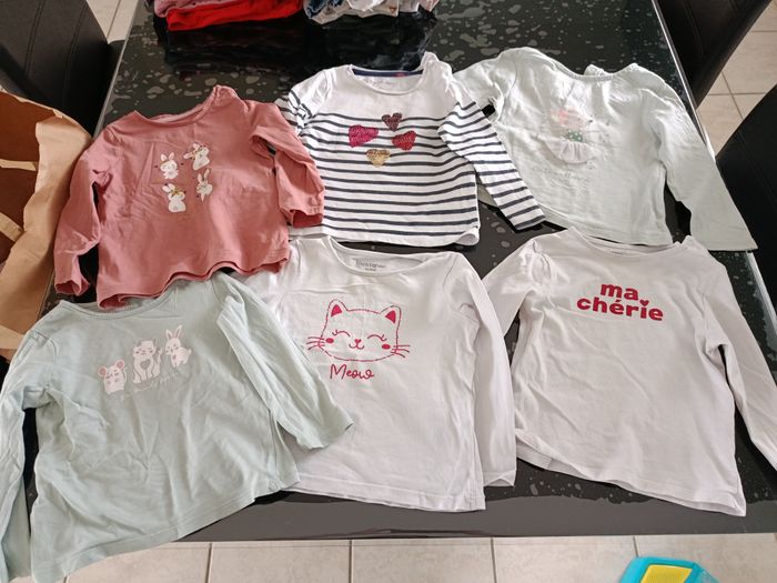 Lot vêtements 18 mois fille - photo numéro 4