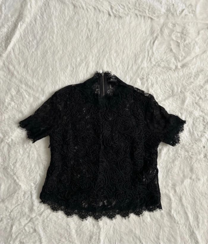 Haut a dentelles Zara taille S Neuf top court - photo numéro 3