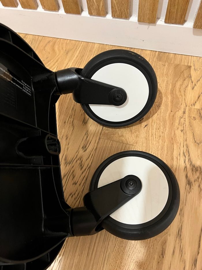 Planche à roulettes poussette yoyo - photo numéro 2