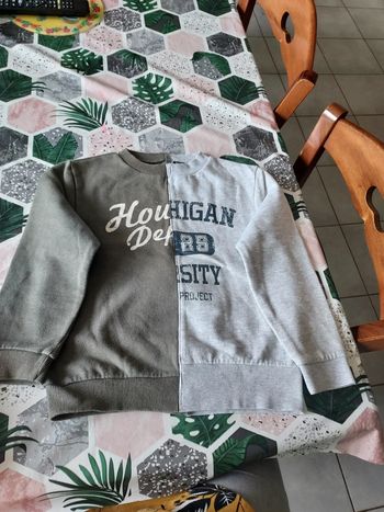 Pull kiabi 8 ans
