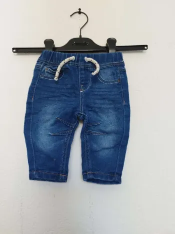 jean pour bébé garçon taille 0/3 mois