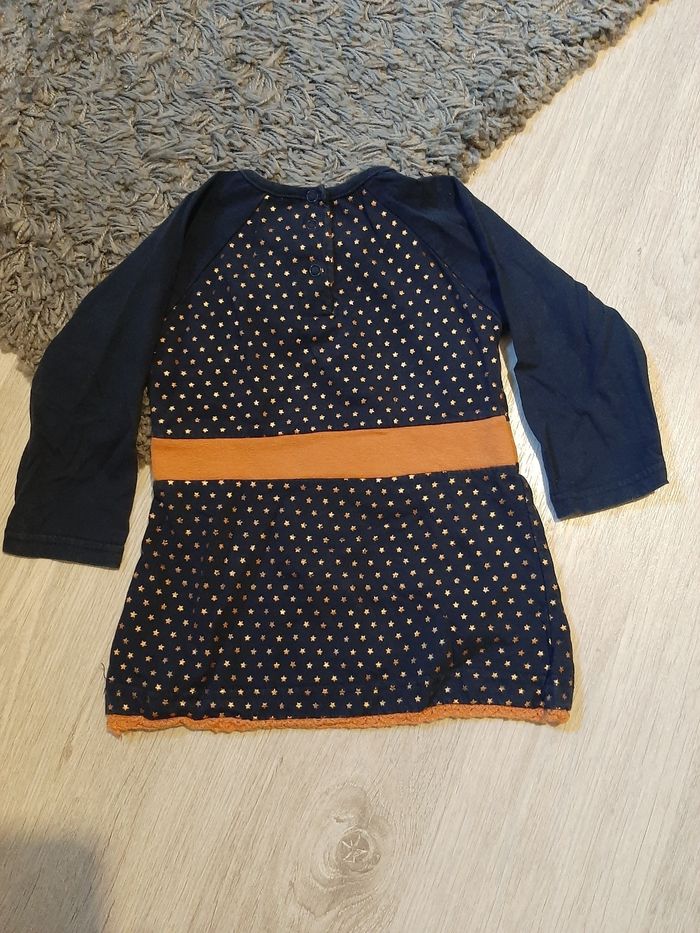 Robe fille 18 mois très bon état - photo numéro 2