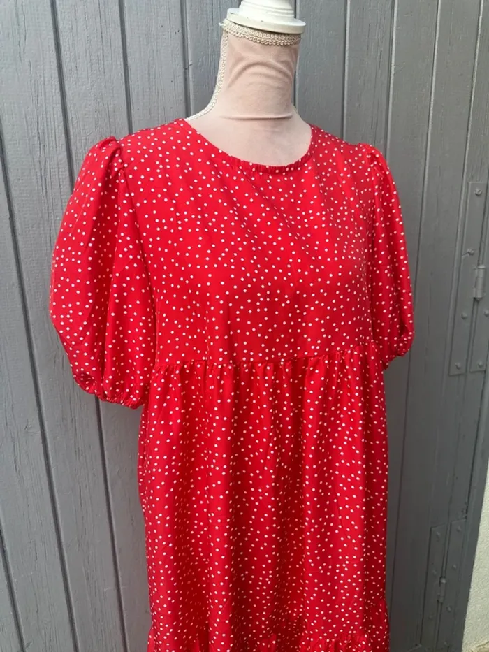Robe longue rouge à pois blancs 40/L - photo numéro 4