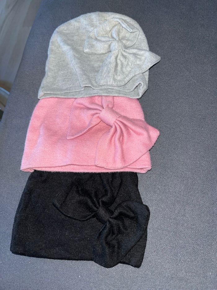 Lot de 3 bonnets bébé