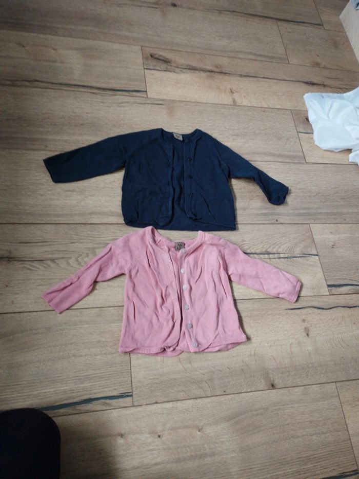 Lot de 2 Gilet fille 12 mois