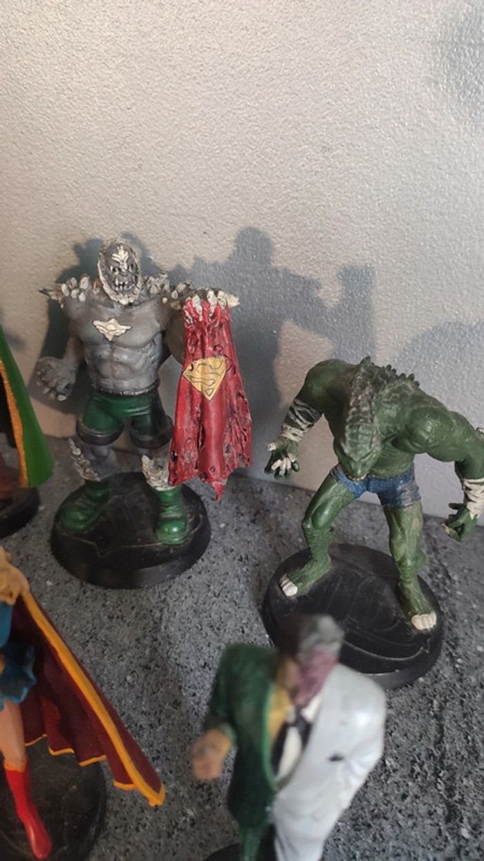Lot de 13 figurines DC comics en plomb bon état - photo numéro 7
