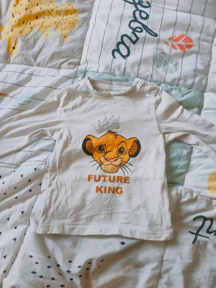 T-shirt manches longues Disney roi lion